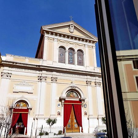 Ych-Delizioso Appartamento Con Giardino Vicino Al Vaticano روما المظهر الخارجي الصورة